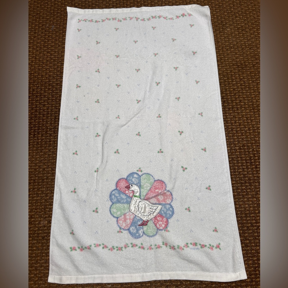 Jillian Rose Duck Floral Cottage Core Bath Towel